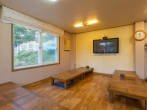 Pyeongchang Healing Hasigae Dog Pension