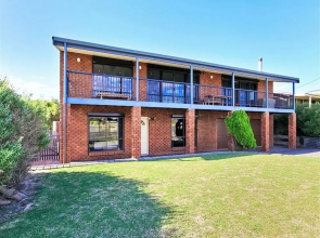 Beach House at Moana