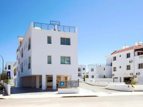 60 KAP - Stay Chromata Lagoon Apartment