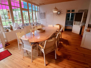 Lovely renovated cottage 150m from the beach