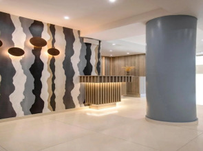 Phidias Piraeus Hotel