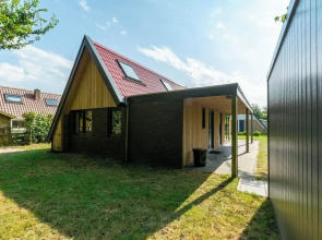 Holiday Home in Groote Keeten With Garden