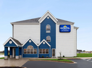 Microtel Inn & Suites by Wyndham Independence