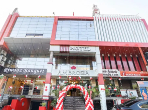 Hotel Ambrosia by OYO Rooms