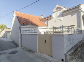 House Petar
