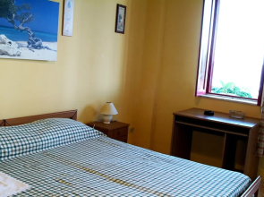 Cirucco Bay Hotel & Camping