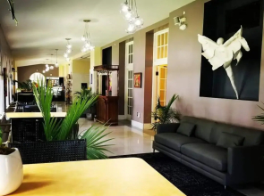 Hotel Hale