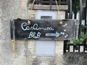 B&B CasAmica