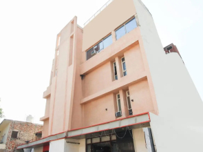 Goroomgo Viren Pacific Agra