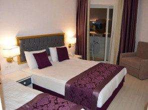 Water Side Resort & Spa