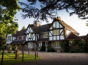 Little Silver Country Hotel