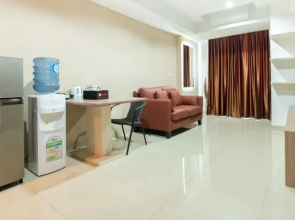 Spacious 2BR Springhill Terrace Apartment