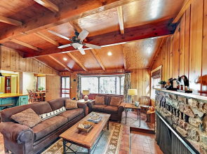68 Alpine Home 4 Bedrooms 2 Bathrooms Home