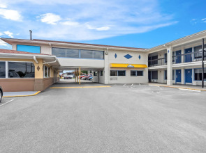 Days Inn by Wyndham Jacksonville NC