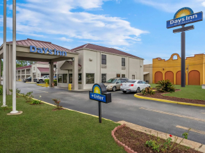Days Inn by Wyndham Bainbridge