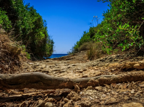 Porto Gerakas Villas & Apartments