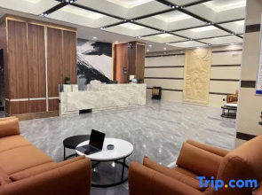 Ruifeng Hotel Buerjin (Food Street Night Market)