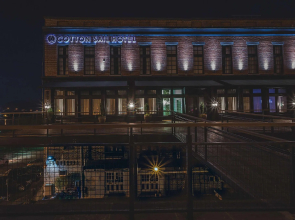 The Cotton Sail Hotel, Tapestry Collection By Hilton