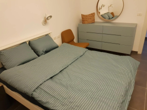 Beautiful Apartment on The First Line of The Sea