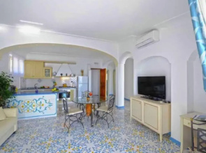 Apartment near Praia with Large Terrace & Spectacular Views