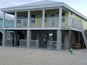 Old Wooden Bridge Resort and Marina