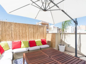 MA3A-Apt with rooftops-Next to old town