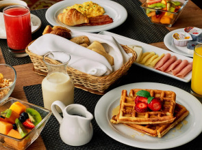 Hotel Estelar Miraflores