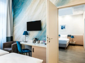 Atrium Fashion Hotel