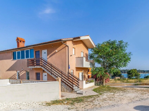 Amazing Apartment in Medulin With Wifi and 2 Bedrooms