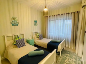 Beautiful Luxury 2-bed Apartment in Pereybere