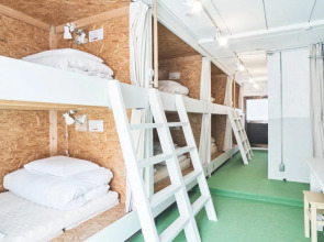 TEN To SEN Guest House Takamatsu