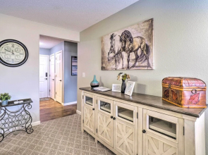 Resort Condo in Branson w/ Mountain & Lake Views!