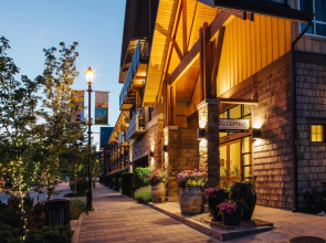 Summerland Waterfront Resort & Spa