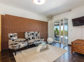 Beautiful Home in Jadranovo With Wifi and 3 Bedrooms