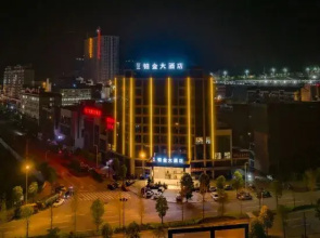 Platinum Hotel