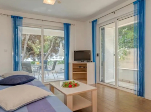 Apartment Promenade Zlatni Rat