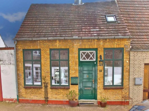 Friedrichstadtnixe in der historischen Altstadt