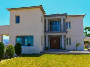 Villa In Paradise in Goudi