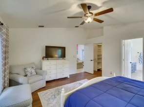 'casa Blanco' Escape w/ Fire Pit in Sebastian!