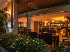 BE Baan Paradise Hotel