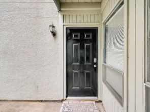 3 Mi to Dtwn Dallas: Condo w/ Walkable Location!