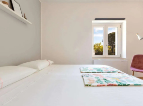2158 B&B Carrubeto
