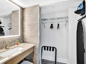 The Harrison Hotel Downtown Hollywood