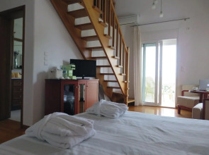 Olive Mansion Suites