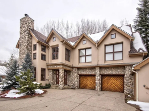 Vermont Road Chalet