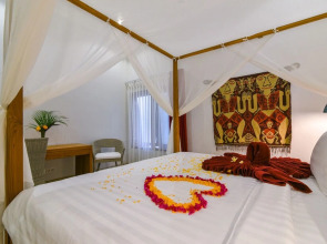 Spice House inn Down Stair