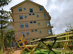 The Circle Vietnam Homestay