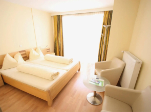 Landhotel Kreinerhof - Self Check In 24h möglich