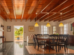 The Cottage Club Hotel