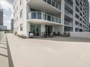 Le Marina Bay 310 - Condo 6 People, Sunny Isles